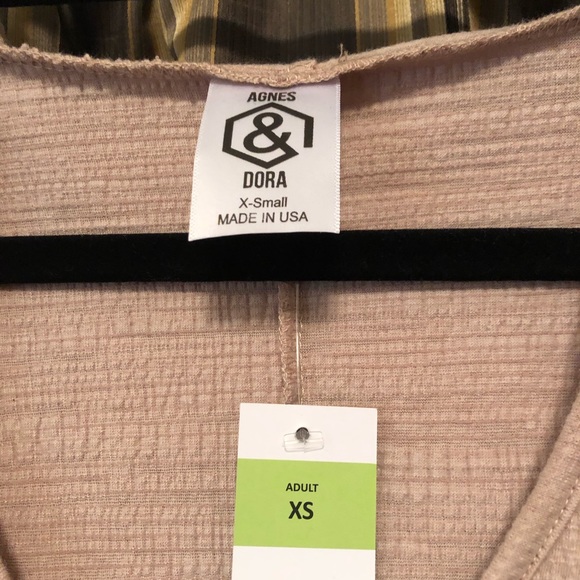 Tan Agnes & Dora Hooded Top - Picture 2 of 2